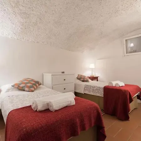 F2 - Santa Croce One Bedroom Flat 2 To 4 Guests Apartamento *